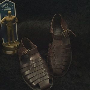 Men’s dress sandals